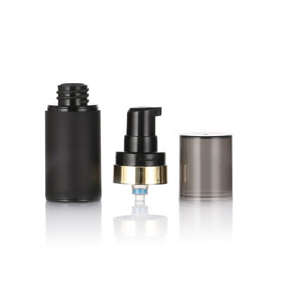 최고 품질의 블랙 공기 없는 병 15ml 30ml 50ml PP 플라스틱 공기 없는 화장품 병